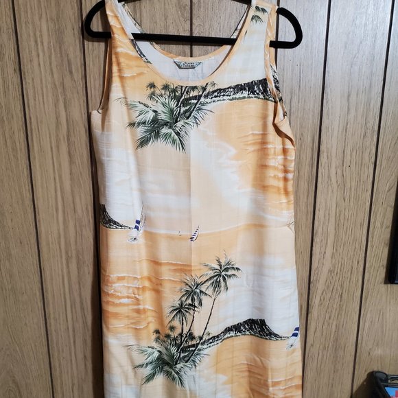 TOMMY BAHAMA WOMEN'S HAWAIIAN DRESS SIZE M/L - Picture 1 of 4